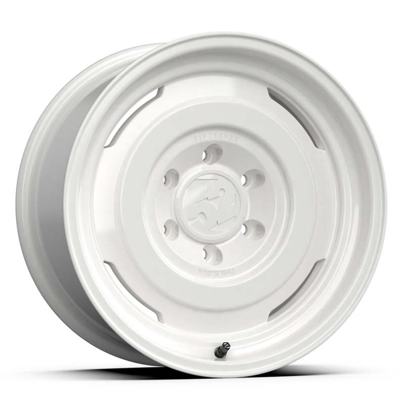 fifteen52 Analog HD 17x8.5 6x139.7 Gloss White Cast Wheel, AHDCW-78569-00