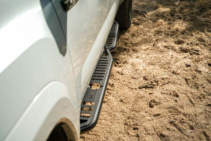 DV8 Offroad SRTT1-02 OE Plus Side Steps for 2016-2023 Toyota Tacoma Crew Cab