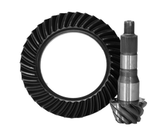 Revolution Gear & Axle T8.75-488 4.88 Ratio Ring and Pinion Set for 2016-2024 Toyota Tacoma 8.75-Inch Rear Axle