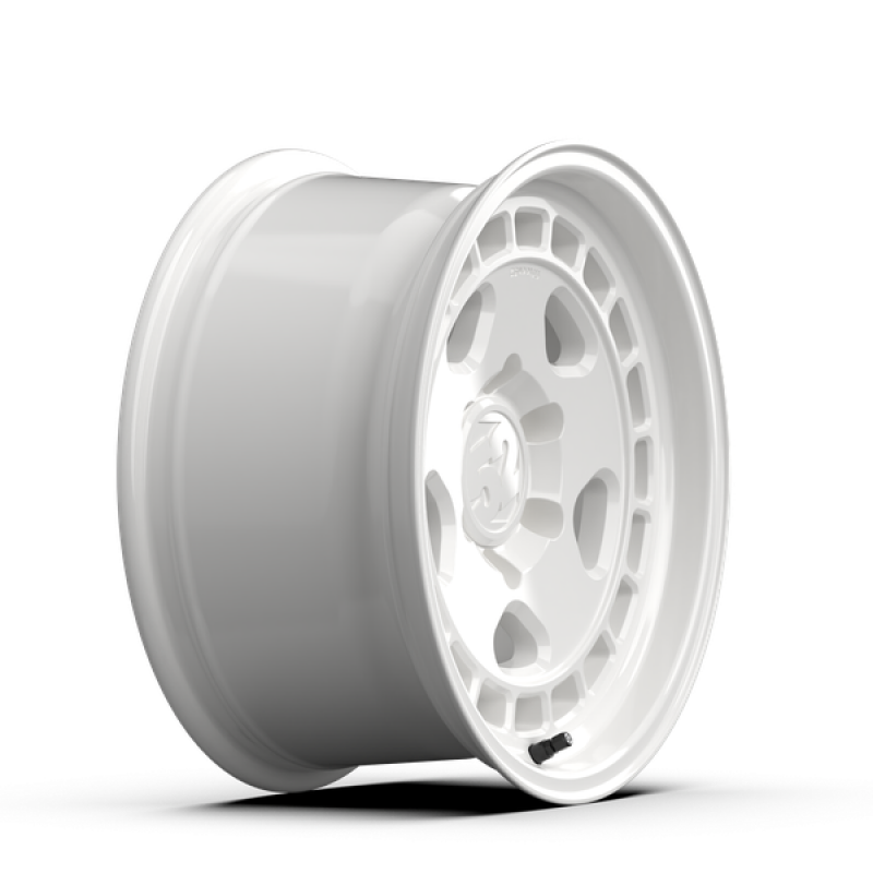 fifteen52 Turbomac HD Classic 16x8 6x139.7 Classic White Wheel THCCW-68069-00