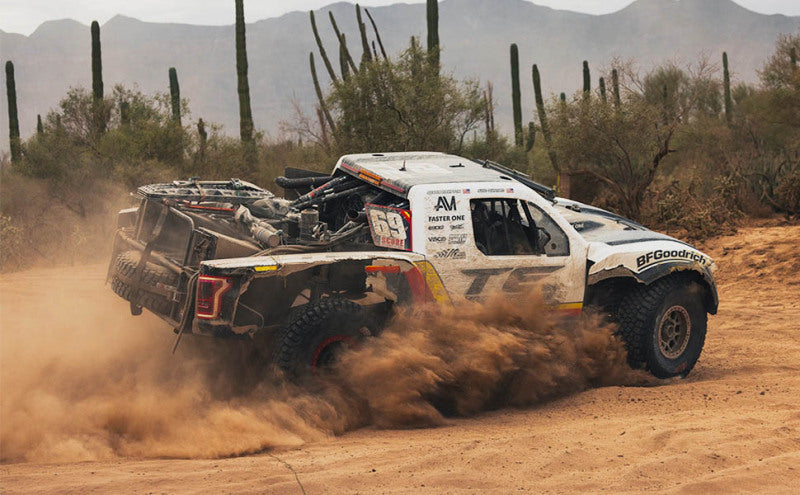 Camburg CAM-320007 2005-2022 Toyota Tacoma PreRunner/4WD Bolt-On Rear FOX 2.0 Bump Stop Mount Kit