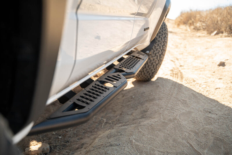 DV8 Offroad SRTT1-03 OE Plus Side Steps for 2024-2025 Toyota Tacoma Double Cab