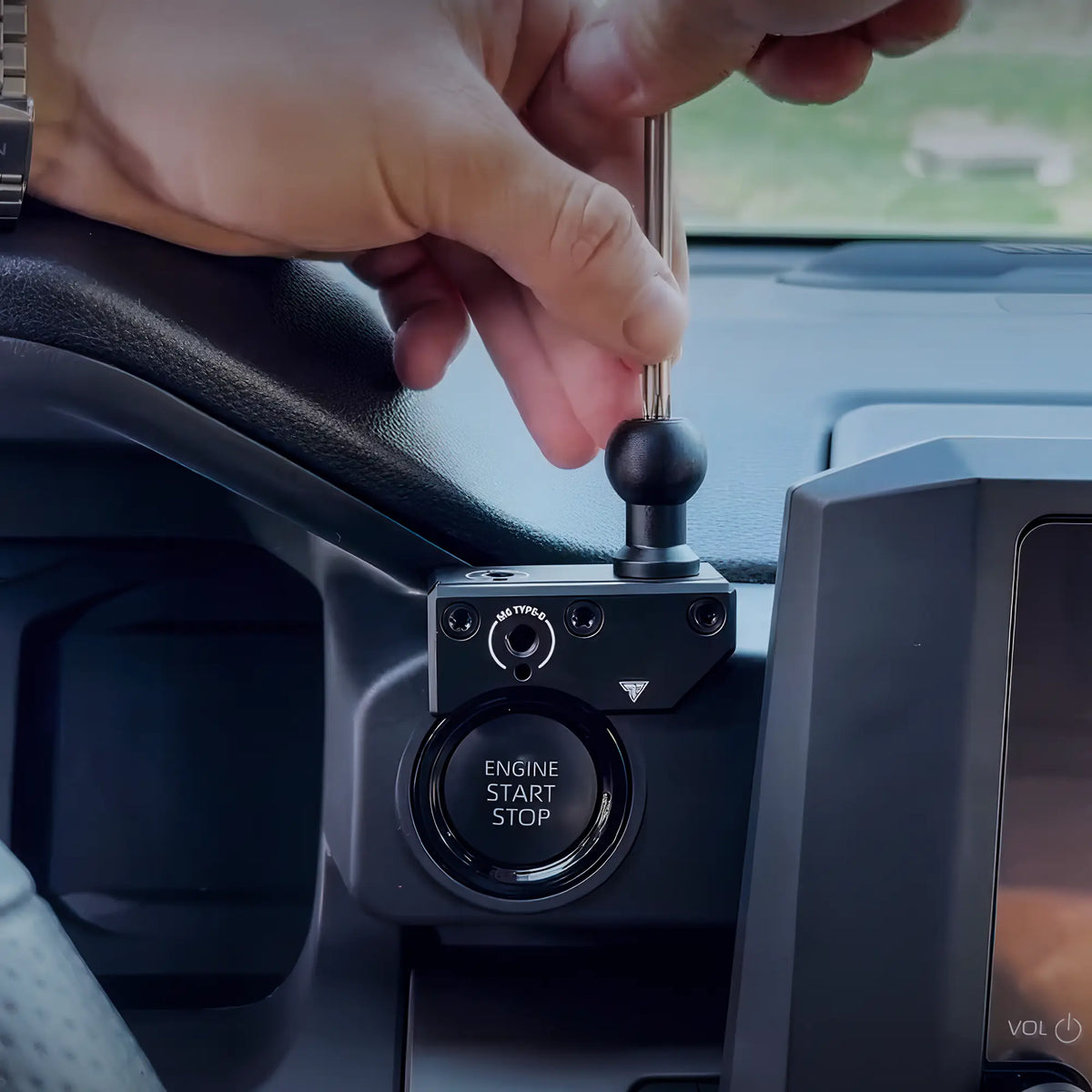 2024+ Toyota Tacoma (8" Screen ONLY) & 2025+ 4Runner LINK™ Dash Clip with Universal Dual-T / Cobb Tuning Accessport Mount