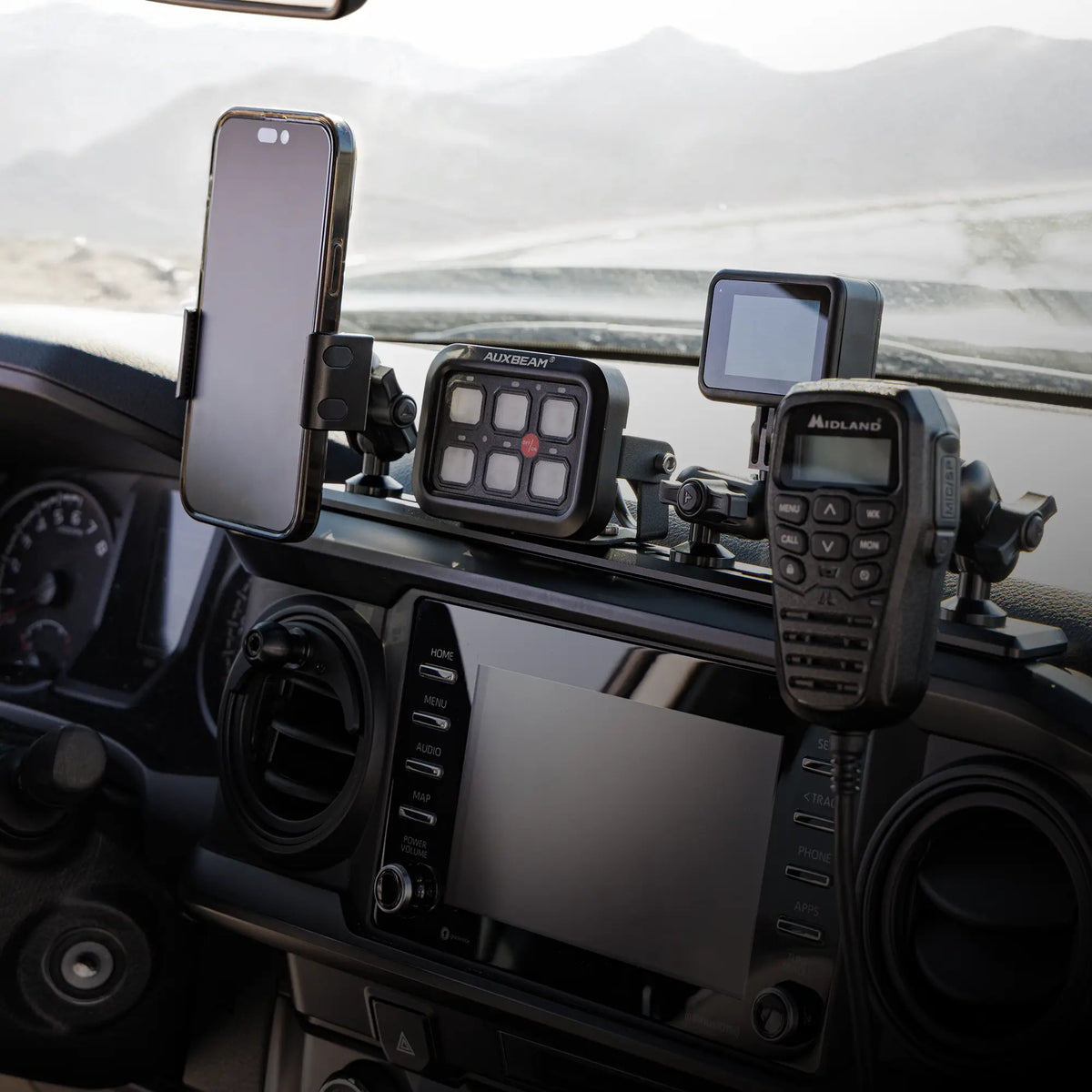 2016-2023 Toyota Tacoma Tackform Slim Track Dash Bracket With 20LITE Phone Mount