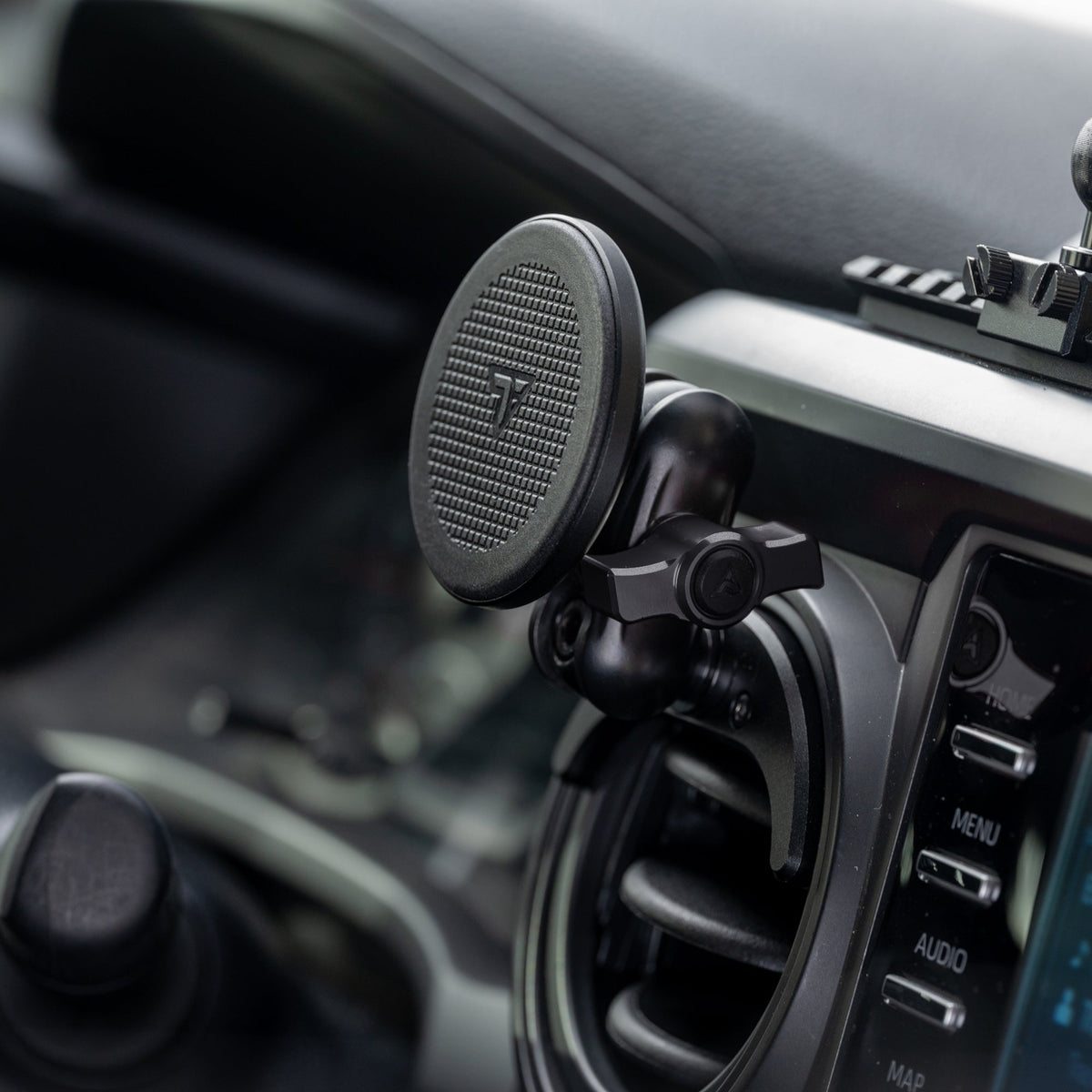 2016-2023 Toyota Tacoma & 2014-2021 Tundra LINK™ Vent Mount Bracket With MagSafe Phone Holder | Choose Your Arm Length