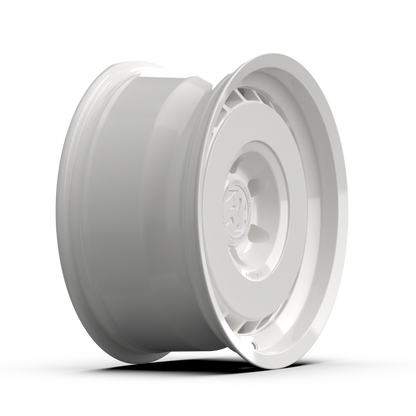 fifteen52 Evolution HD 17x8 6x130 +38 Classic White Cast Wheel